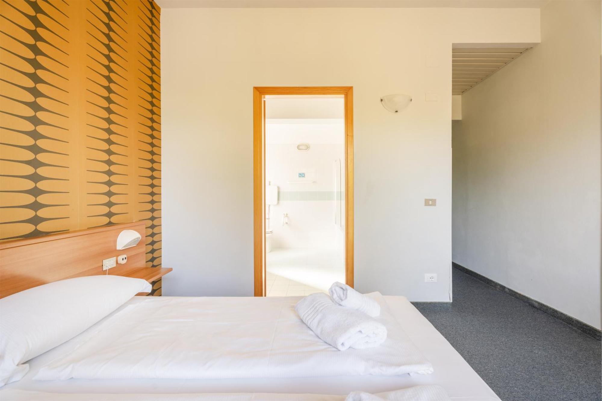 Hotel Al Castello Torri Del Benaco Extérieur photo